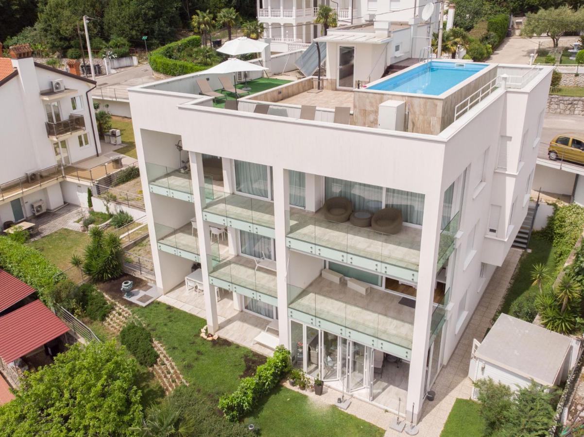 Ičići Apartment Lui With Rooftop Swimming Pool מראה חיצוני תמונה