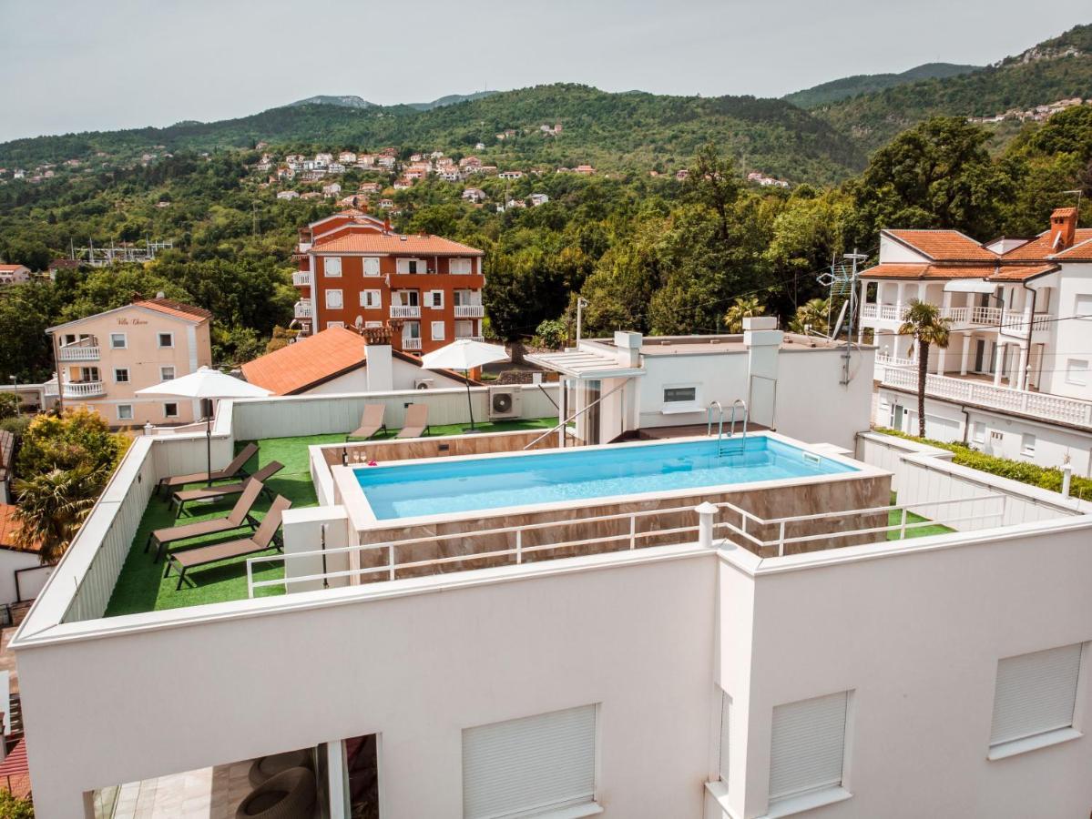 Ičići Apartment Lui With Rooftop Swimming Pool מראה חיצוני תמונה