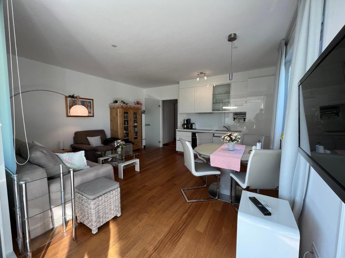 Ičići Apartment Lui With Rooftop Swimming Pool מראה חיצוני תמונה
